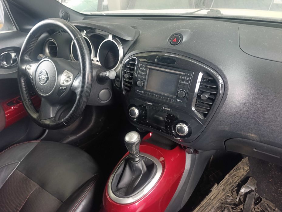 Nissan Juke / Нисан Джук - на части