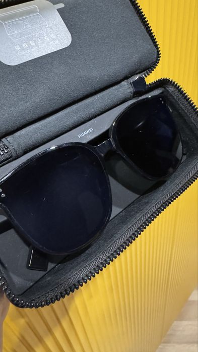 Gentle monster huawei