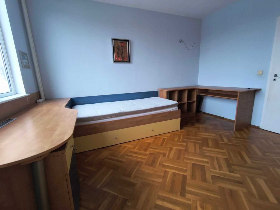 Дава се под наем Тристаен апартамент в Пловдив, Тракия - 110 кв.м за 528.36 € - Снимка #8