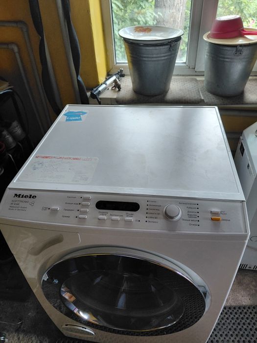 Нерабочая стиральная машина Miele