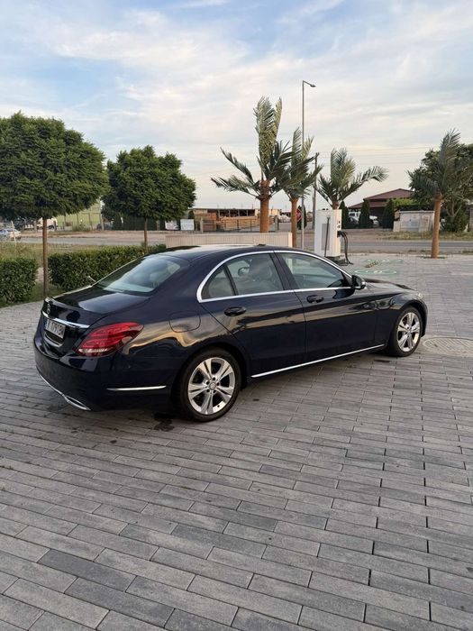 Mercedes benz C220d w205