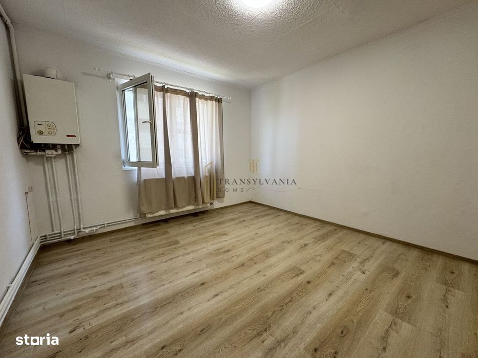 Garsoniera la parter inalt, Zona Stefan cel mare — fotografia 1