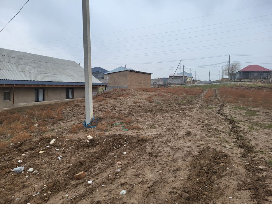 Участок 10 соттык Акжарда