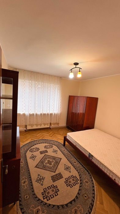 DE ÎNCHIRIAT: Apartament Mobilat 3 Camere, Universitate, Copou