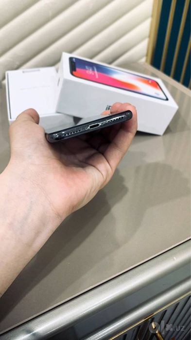 Iphone X sotiladi
