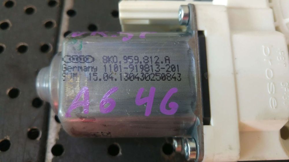 Motoras macara dreapta spate audi a6 c7 4g 8k0959812a