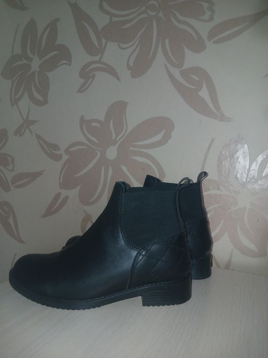 Продам одежду и обувь