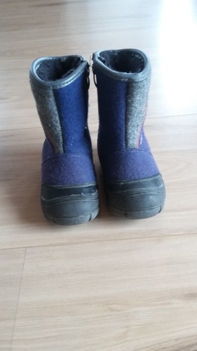 Продам детские бурки 25 р-р