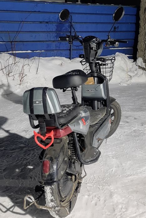 Срочно электроскутер Sk8