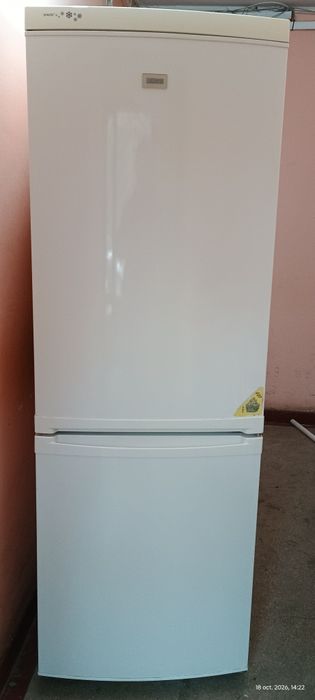 Combina Zanussi stare ff bună