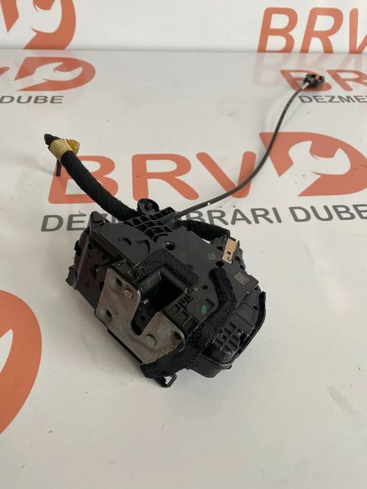 Broasca usa fata pentru Renault Trafic 5/6 2015-2020