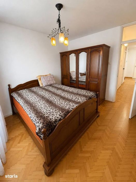 Apartament ultracentral cu 3 camere | Piața Teatrului