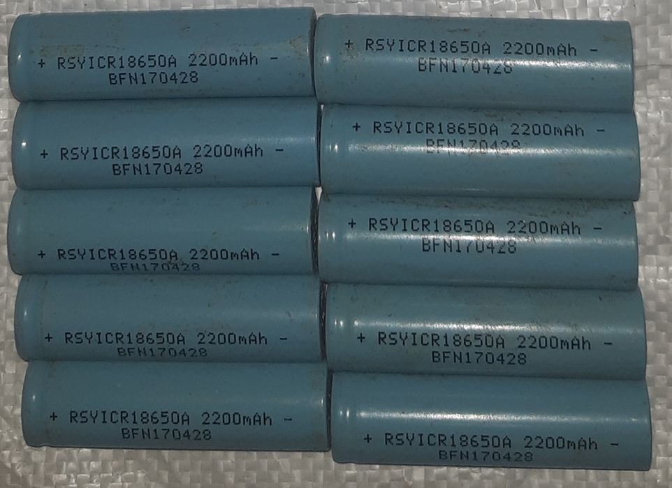 Литий-ионные батареи 18650.
