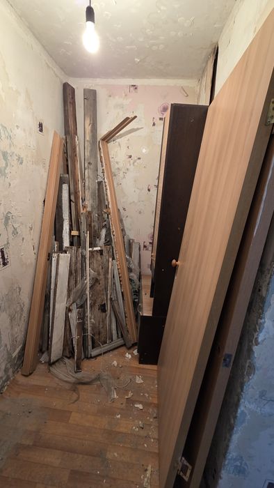 Отдам  на  дрова