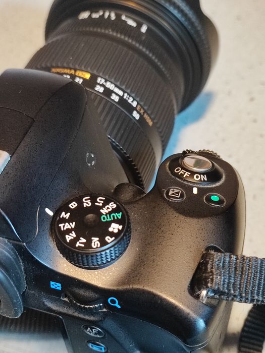 Aparat foto Pentax K50+obiectiv 17-50 MM f:2.8 . Impecabil