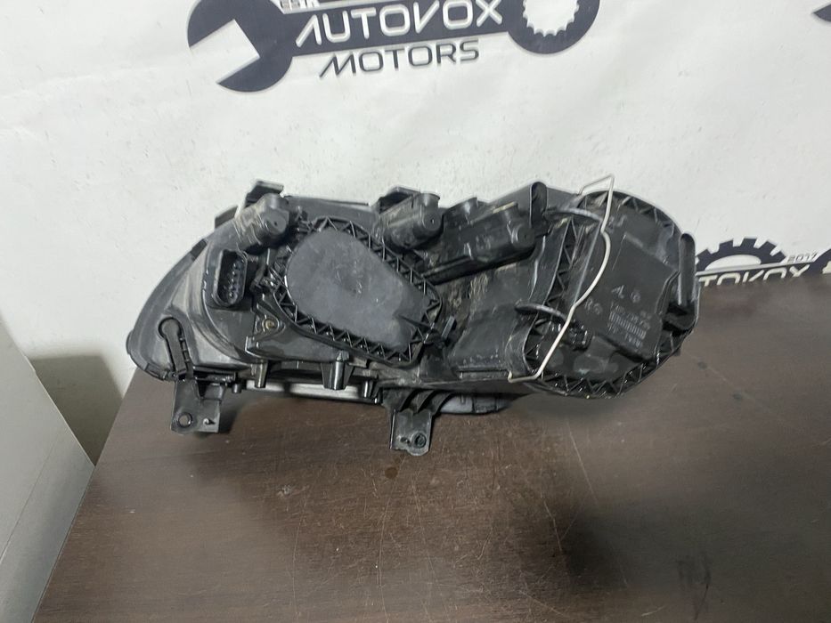 Far dreapta Vw Touran 1T an 2003-2010