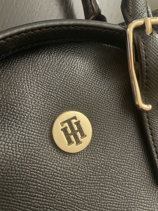 Дамска чанта Tommy Hilfiger