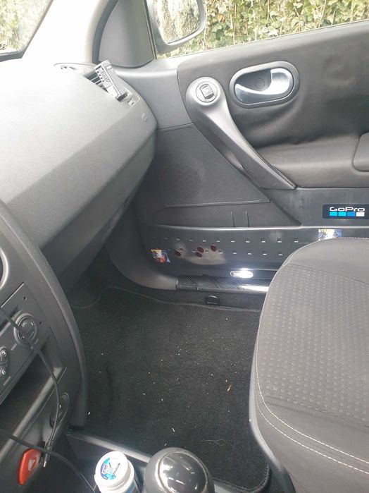 Vând Renault Megane II