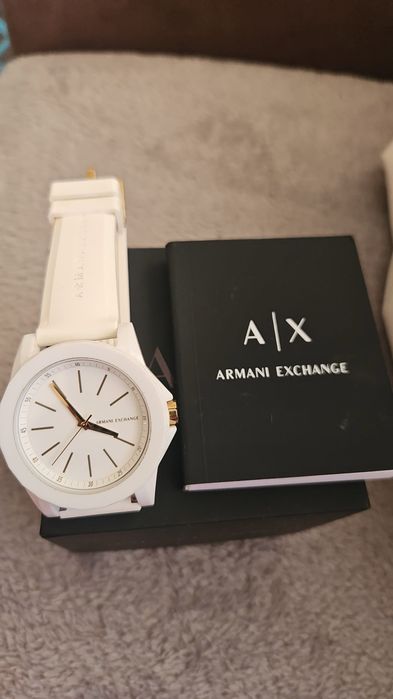 Часовник Armani EXCHANGE