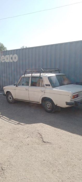 LADA (ВАЗ) 2106.