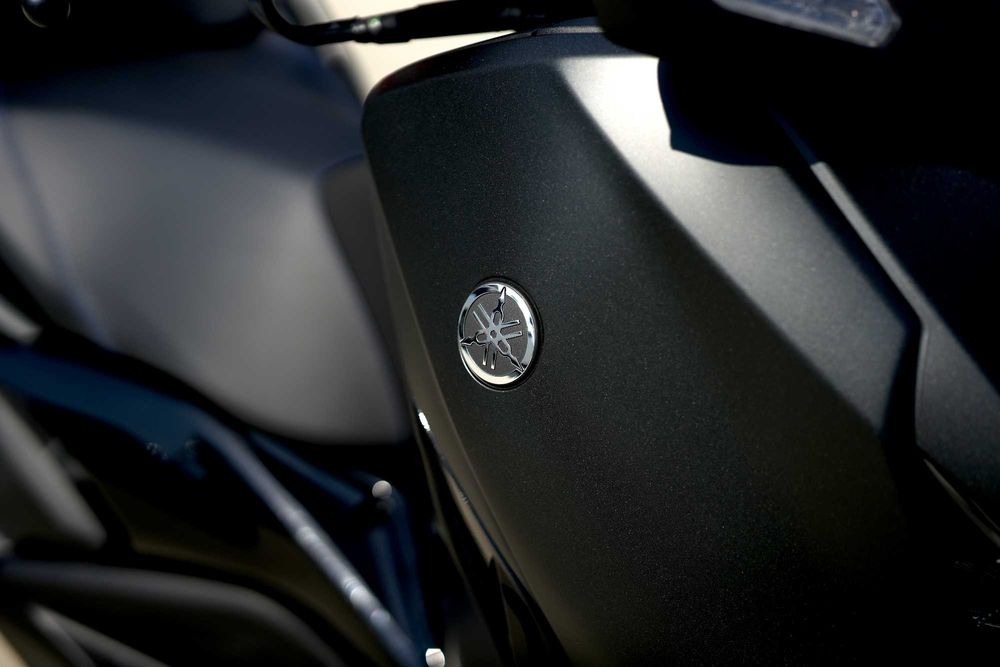 Yamaha XMAX 125 – 2025 - Negru mat
