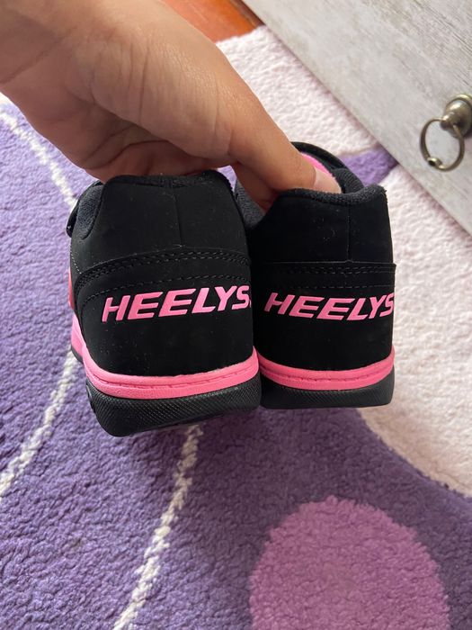 Маратонки обувки с колелца HEELYS X2