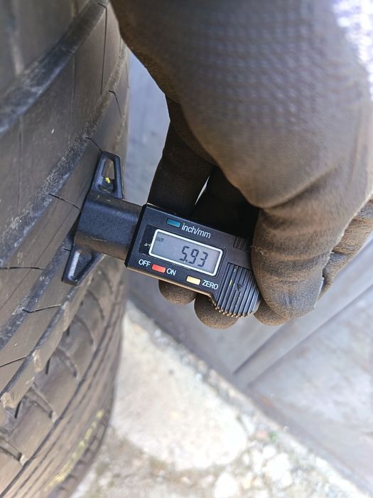 Anvelope vara 245 40 19 Bridgestone 2020 5-5.9mm