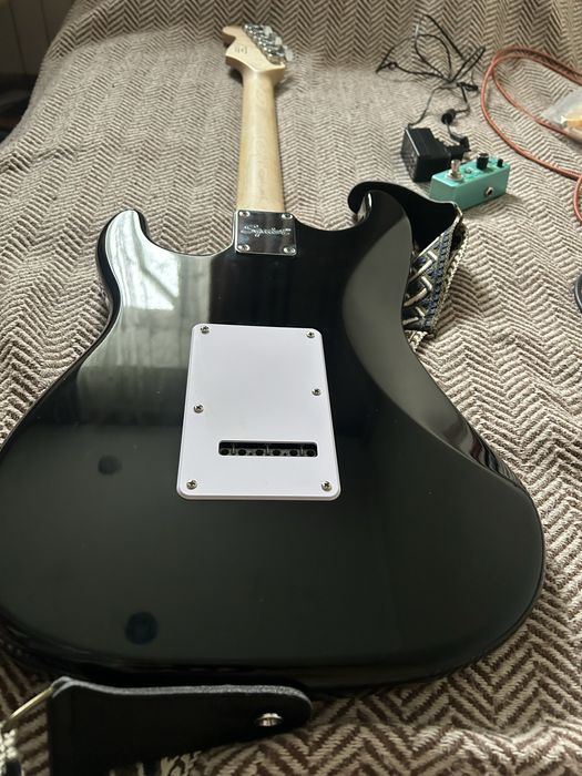 Электрогитара Squier Sonic™ Stratocaster® Black