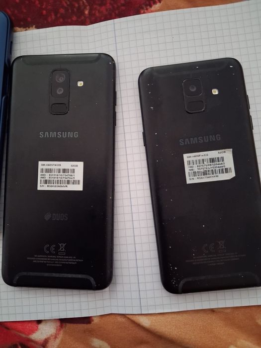 Vând telefoan A6+