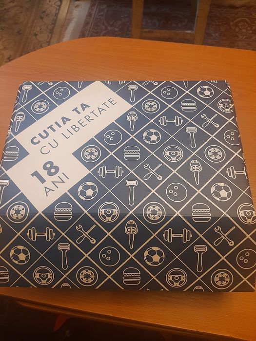 Cutii pentru cadouri