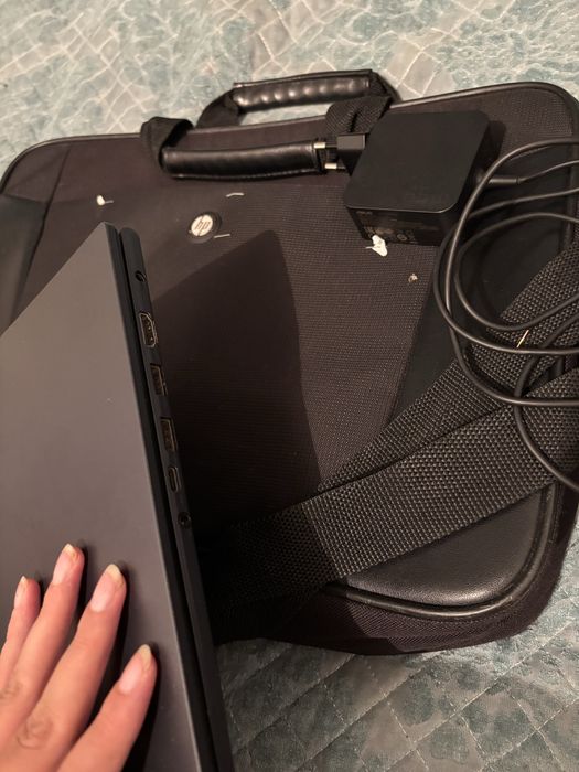 Продаю ноутбук Асус 8гб