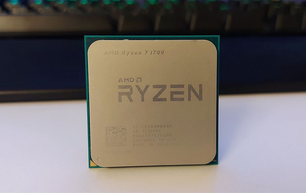 AMD Ryzen 7 1700 — 8 ядер / 16 потоков