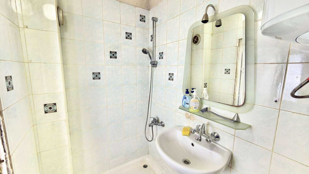 Тристаен апартамент в Обеля 2