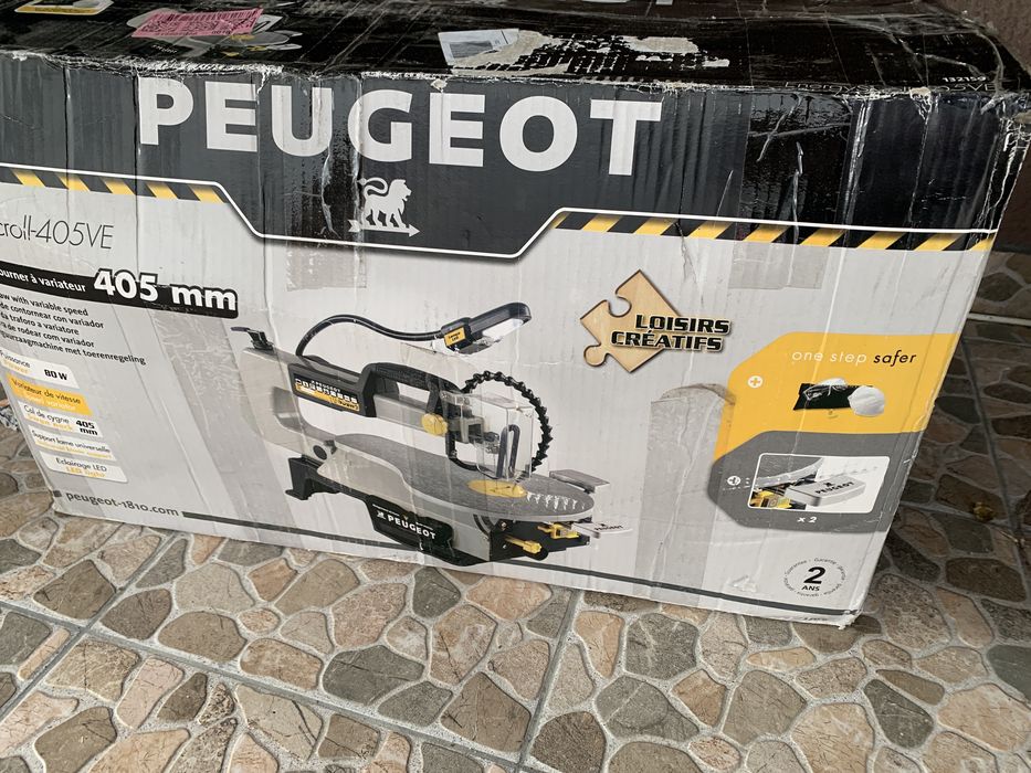 Ferăstrău cu scroll PEUGEOT