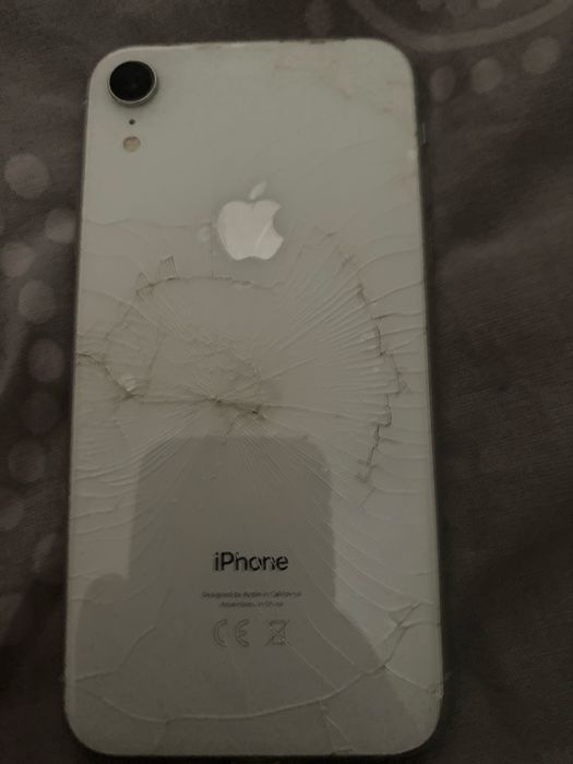 Продам айфон XR