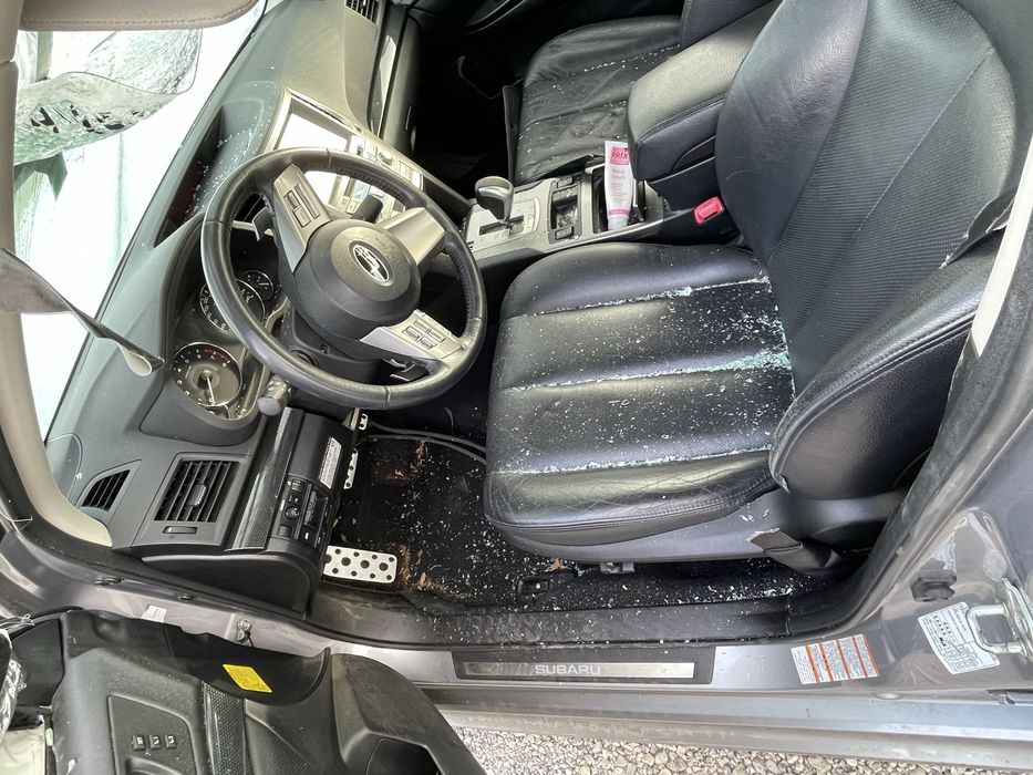 Subaru Legacy 2012 V 2.5i На части