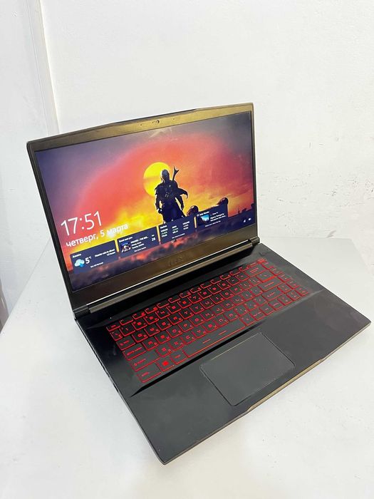 2.35568 Ноутбук MSi игровой