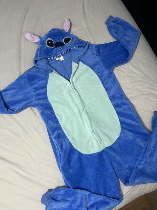 pijama stitch albastra