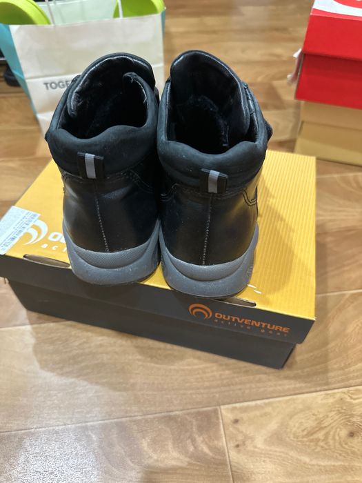 Продам ботинки для мальчика