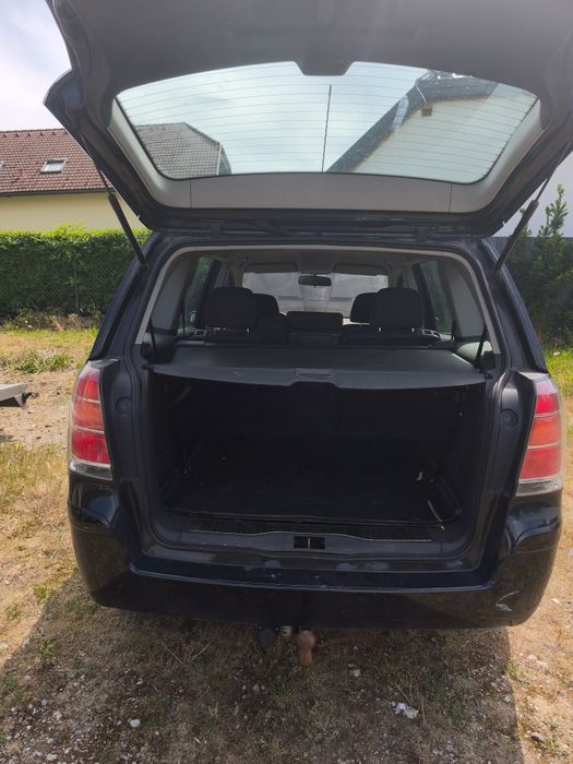 Opel Zafira  7 locuri