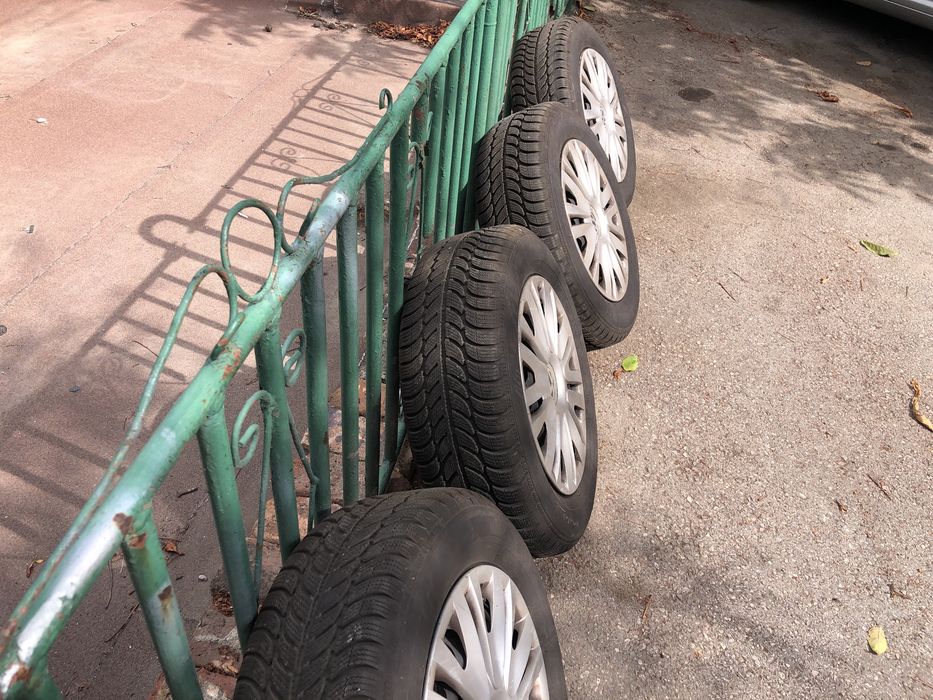 Зимни Гуми с Джанти/195/65/15 VW-Touran