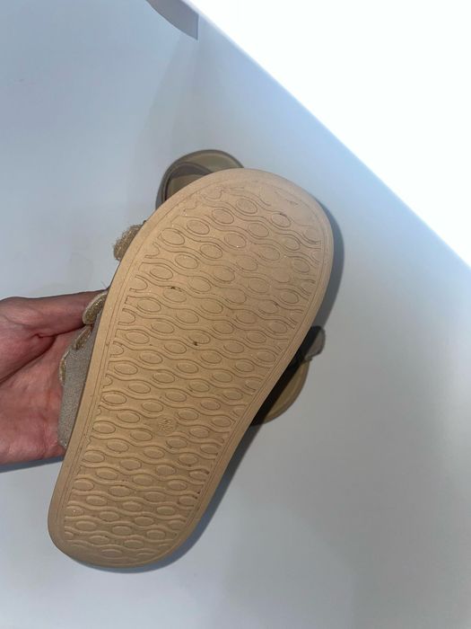 Детские сандали в идеальном состоянии