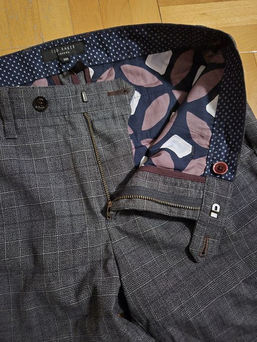 Pantaloni chino Ted Baker, TC8M GT09, Slim Fit Conici, Bărbați - 30R