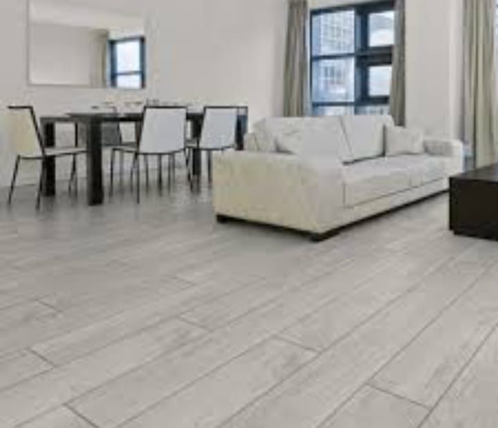 Укладка ламината,плинтусов,