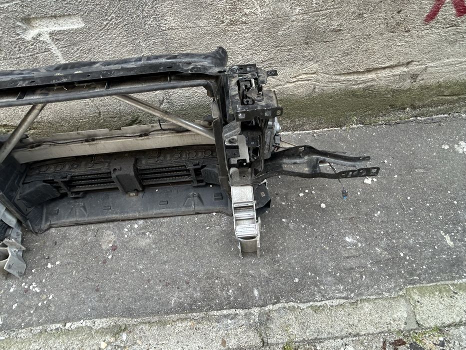 Trager / armatura / Bmw X3 G01 X4 G02 an fab 2018-2024