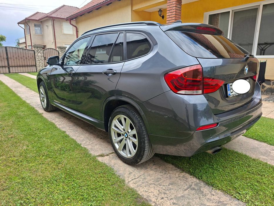 BMW X1 2015 — imagine 3