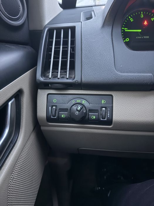 Land Rover Freelander 2