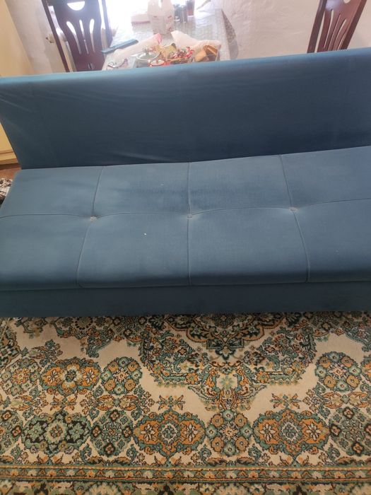 Тахта в хорошем состоянии