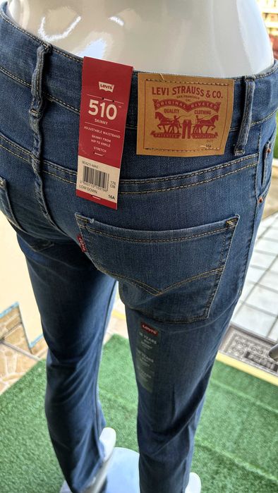 Blugi skinny, copii,  mărimea 16A marca Levis