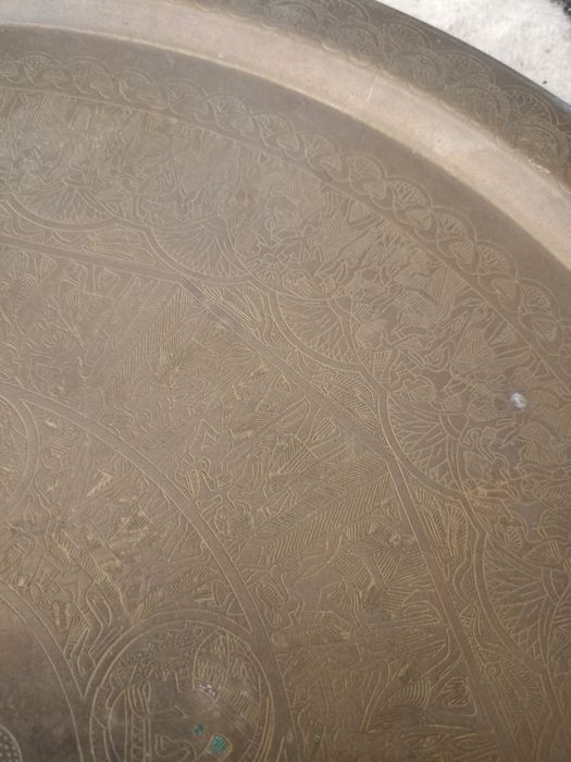 Табла , поднос от бронз